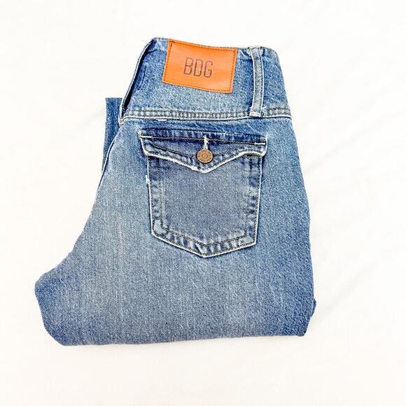 BDG Micro Bootcut Vintage Wash Denim Jeans Size 29 - Picture 1 of 8